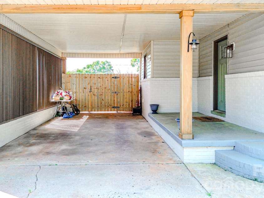 460 Boss Moore Road, Ellenboro, NC 28040.  MLS# CAR4374400, YatesRealty ID 15522. 