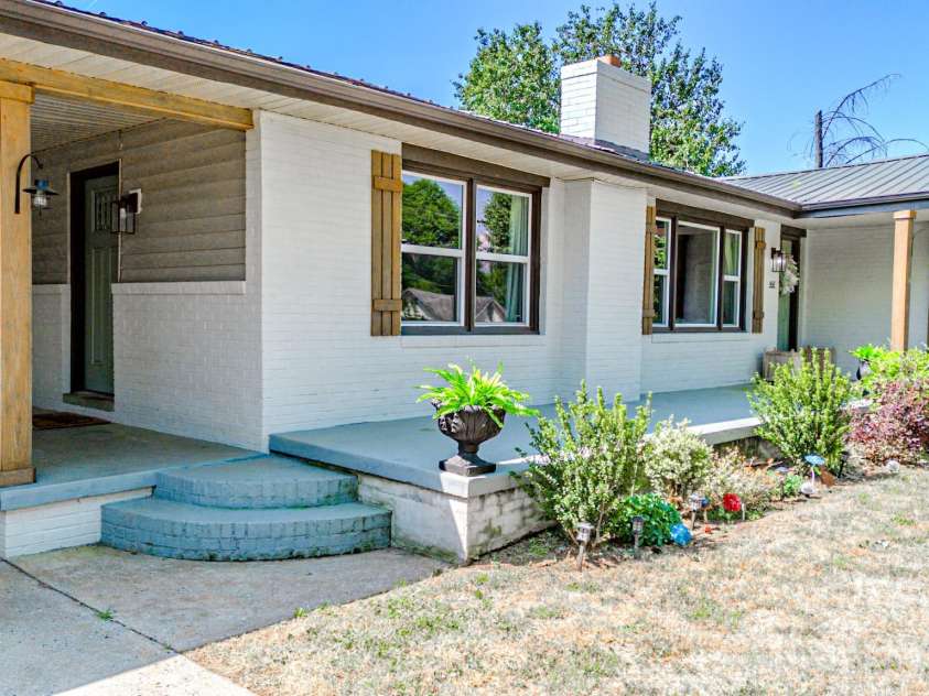 460 Boss Moore Road, Ellenboro, NC 28040.  MLS# CAR4374400, YatesRealty ID 15522. 