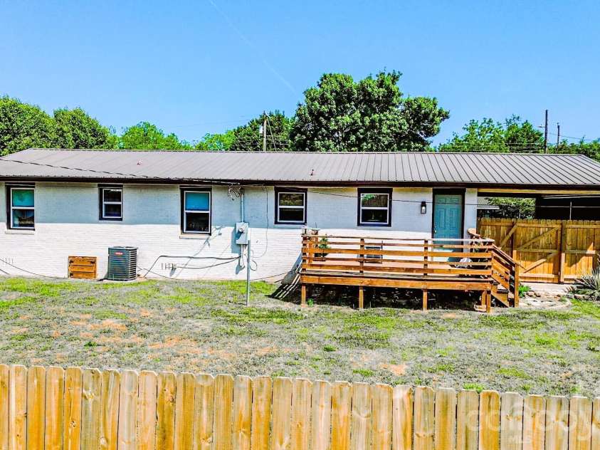 460 Boss Moore Road, Ellenboro, NC 28040.  MLS# CAR4374400, YatesRealty ID 15522. 
