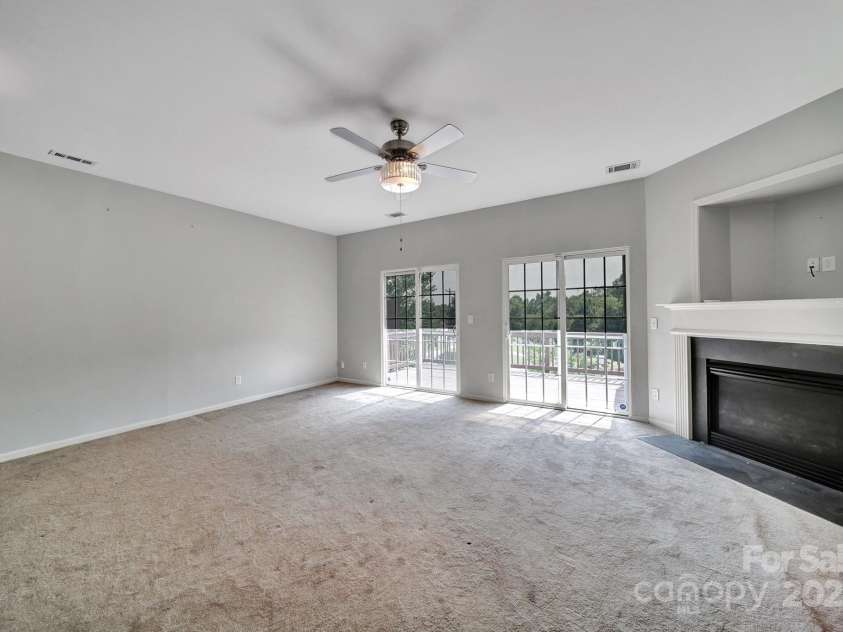 9862 Walkers Glen Drive, Concord, NC 28027.  MLS# CAR4248285, YatesRealty ID 15522. 