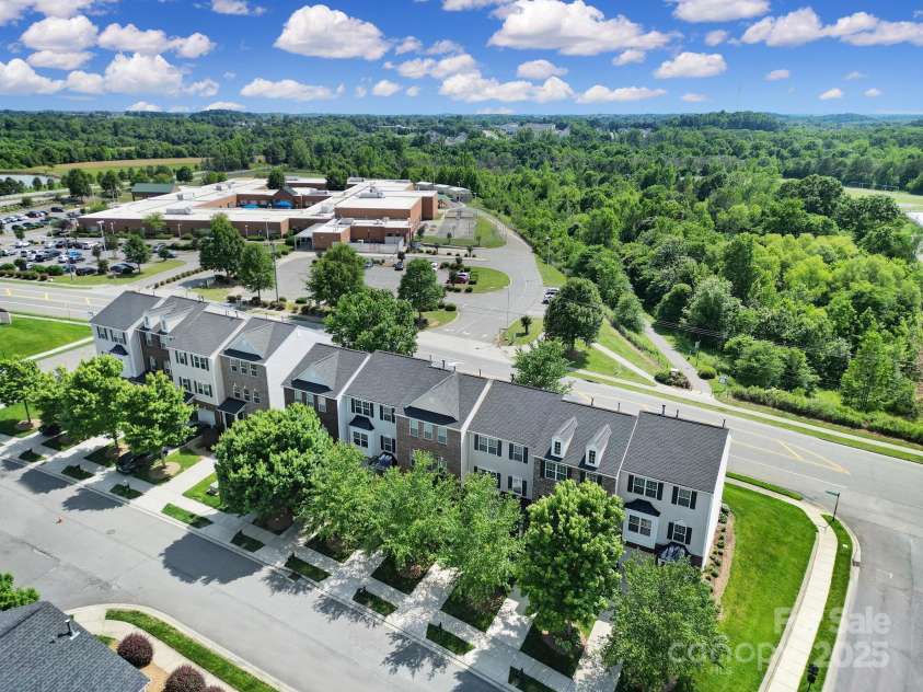 9862 Walkers Glen Drive, Concord, NC 28027.  MLS# CAR4248285, YatesRealty ID 15522. 