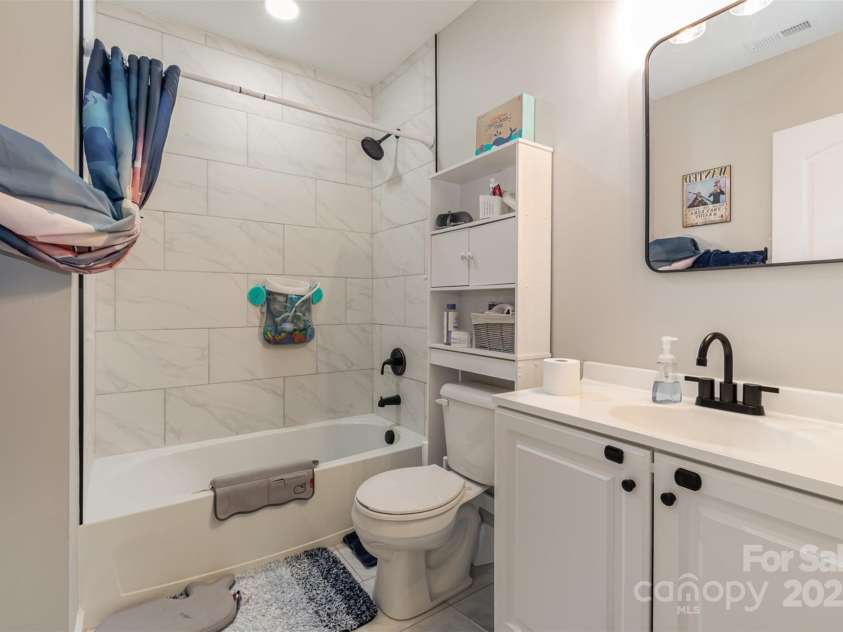 303 Iredell Avenue, Spencer, NC 28159.  MLS# CAR4247572, YatesRealty ID 15523. 