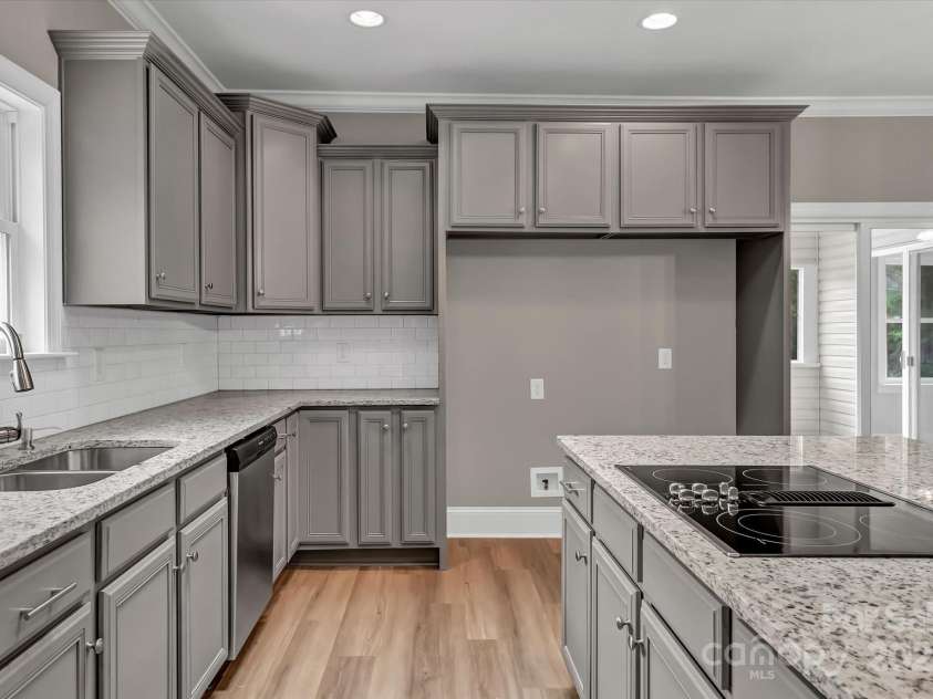 332 Rebound Road, Lancaster, SC 29720.  MLS# CAR4254663, YatesRealty ID 15524. 