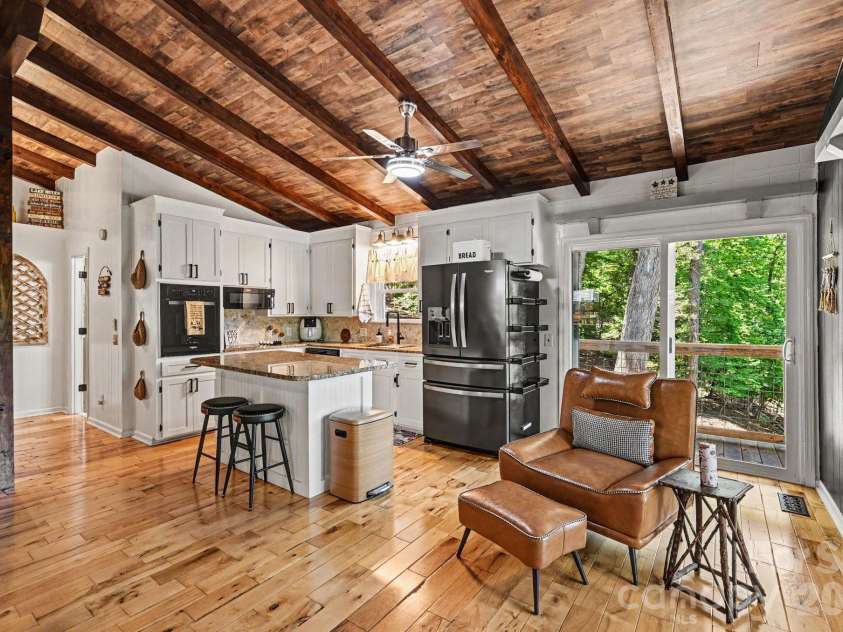 512 Deerfield Road, Mount Gilead, NC 27306.  MLS# CAR4390413, YatesRealty ID 15524. 