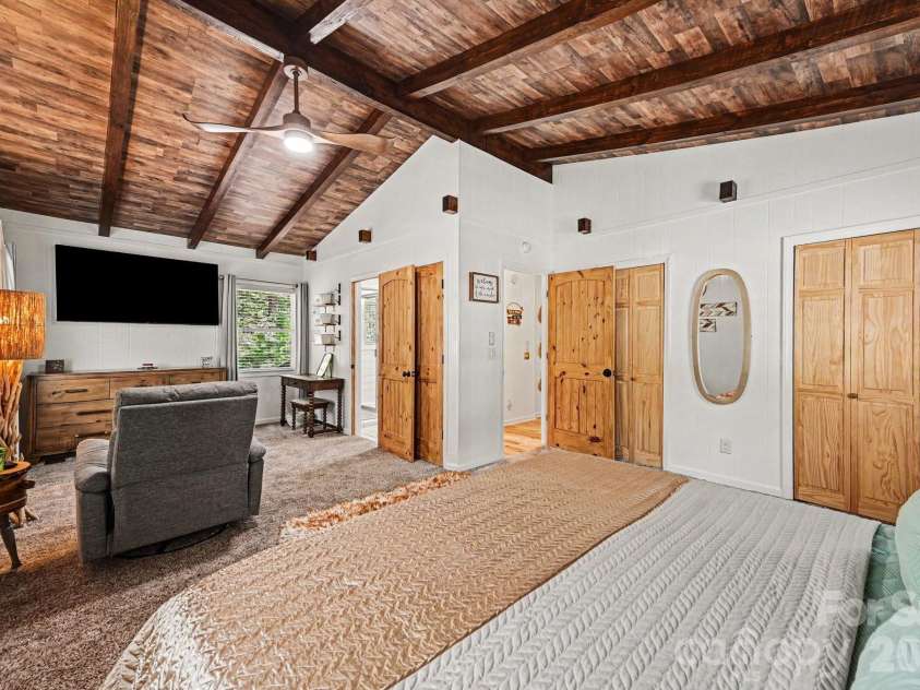 512 Deerfield Road, Mount Gilead, NC 27306.  MLS# CAR4390413, YatesRealty ID 15524. 