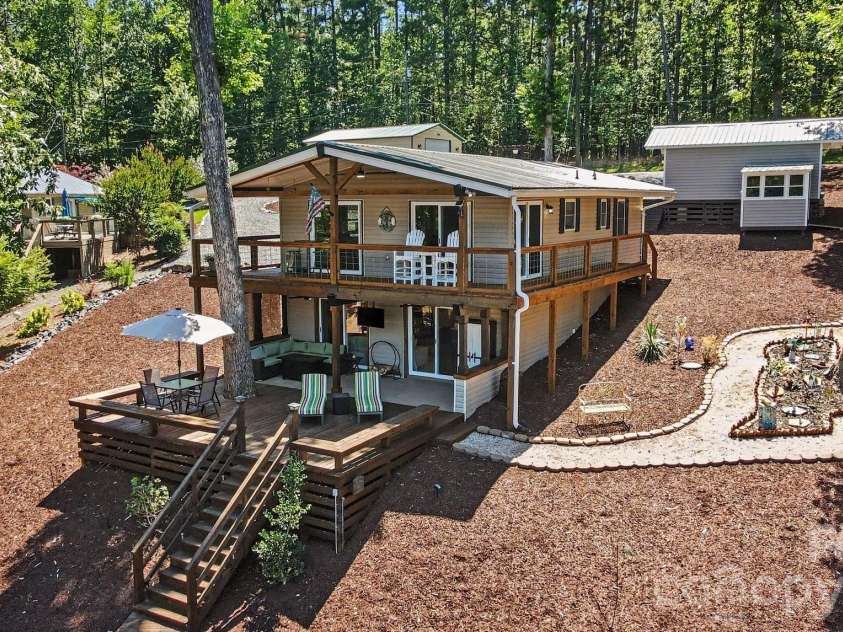 512 Deerfield Road, Mount Gilead, NC 27306.  MLS# CAR4390413, YatesRealty ID 15524. 