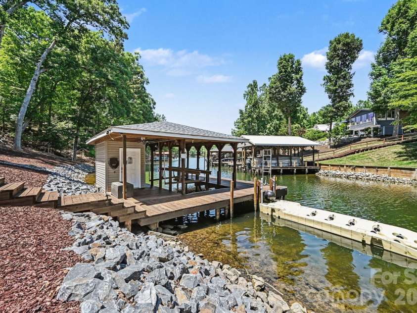 512 Deerfield Road, Mount Gilead, NC 27306.  MLS# CAR4390413, YatesRealty ID 15524. Boat Dock