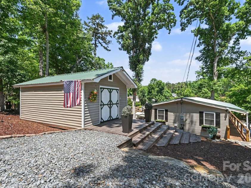 512 Deerfield Road, Mount Gilead, NC 27306.  MLS# CAR4390413, YatesRealty ID 15524. Storage Shed