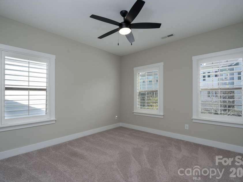 15132 Rocky Bluff Loop, Davidson, NC 28036.  MLS# CAR4351498, YatesRealty ID 15525. 