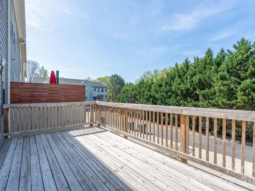15132 Rocky Bluff Loop, Davidson, NC 28036.  MLS# CAR4351498, YatesRealty ID 15525. Back deck
