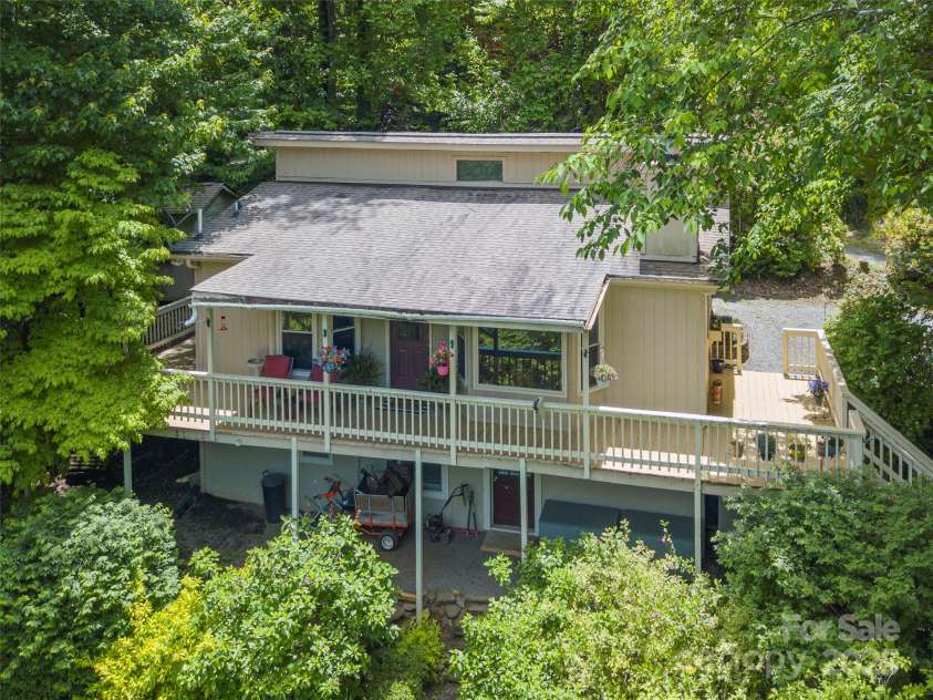 227 Soco Acres Road, Maggie Valley, NC 28751.  MLS# CAR4258757, YatesRealty ID 15526. 