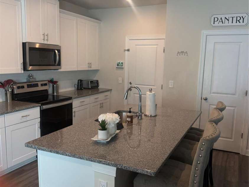 1019 Jeffery Dean Court, Albemarle, NC 28001.  MLS# CAR4374522, YatesRealty ID 15528. Kitchen