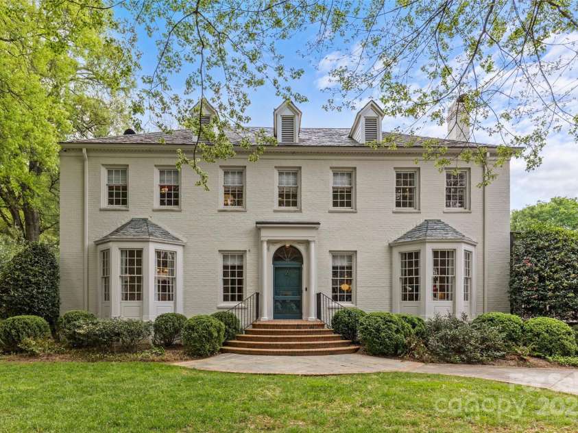 2322 Hopedale Avenue, Charlotte, NC 28207.  MLS# CAR4252677, YatesRealty ID 15528. 