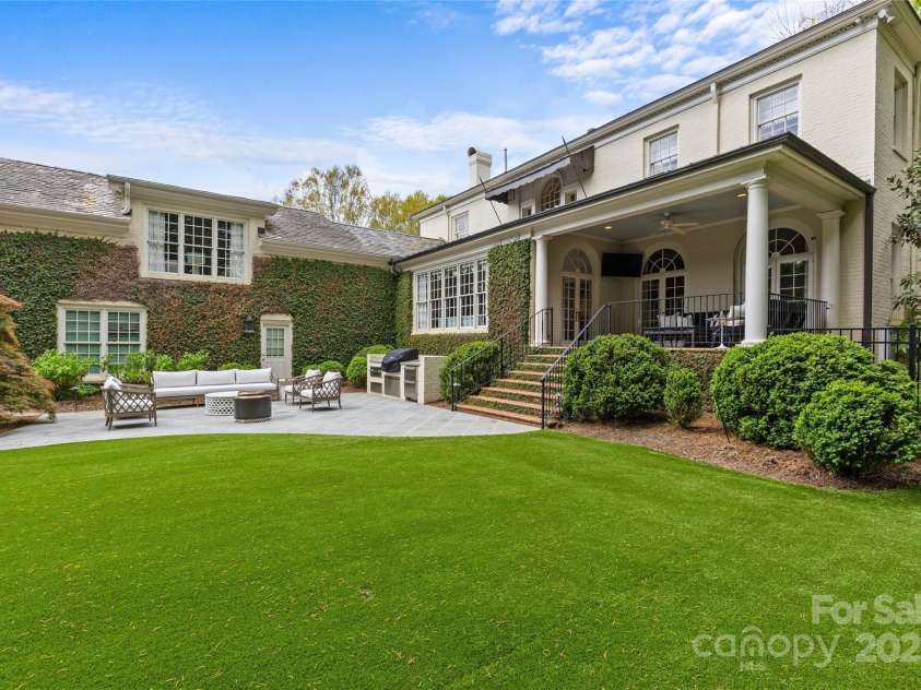 2322 Hopedale Avenue, Charlotte, NC 28207.  MLS# CAR4252677, YatesRealty ID 15528. 