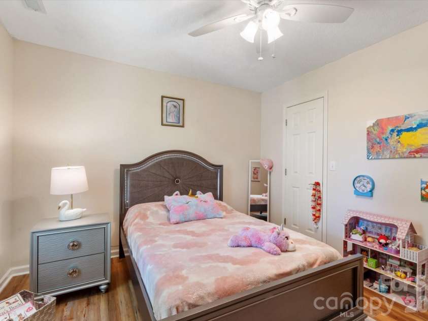 12 Hutchinson Woods, Fletcher, NC 28732.  MLS# CAR4374145, YatesRealty ID 15529. 