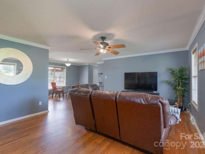 500 Belleview Road, Rock Hill, SC 29730.  MLS# CAR4263392, YatesRealty ID 15529. 