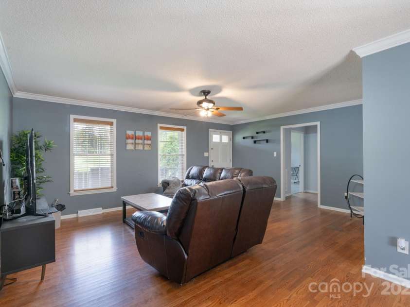 500 Belleview Road, Rock Hill, SC 29730.  MLS# CAR4263392, YatesRealty ID 15529. 