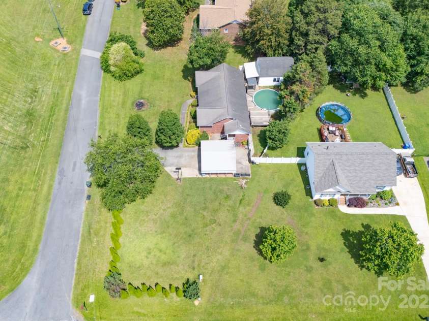 500 Belleview Road, Rock Hill, SC 29730.  MLS# CAR4263392, YatesRealty ID 15529. 