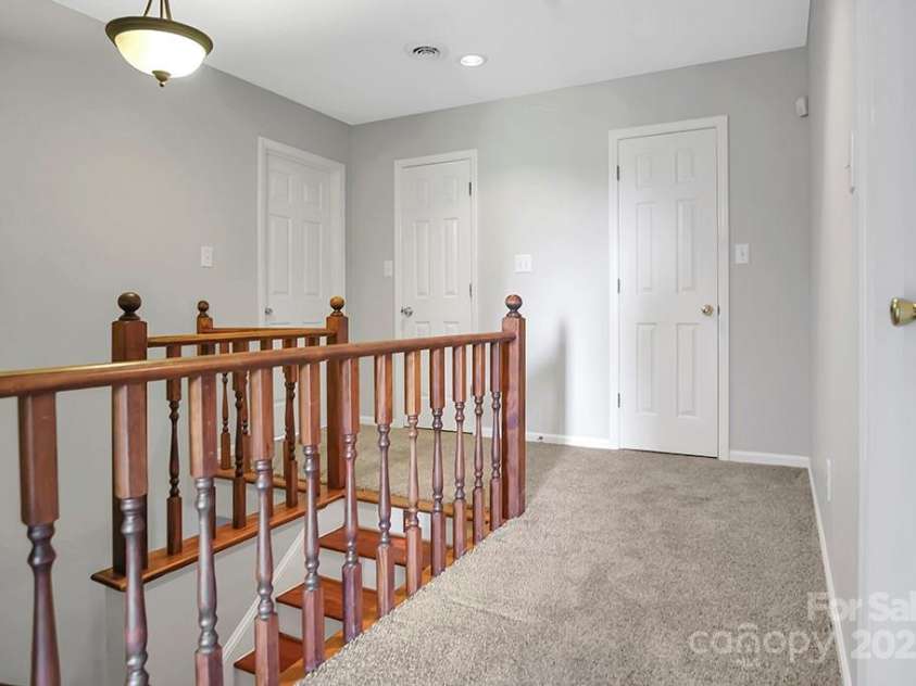 106 Cameron Drive, Kings Mountain, NC 28086.  MLS# CAR4174180, YatesRealty ID 1553. 