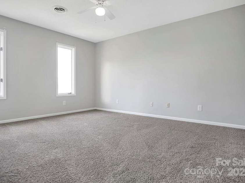 106 Cameron Drive, Kings Mountain, NC 28086.  MLS# CAR4174180, YatesRealty ID 1553. 