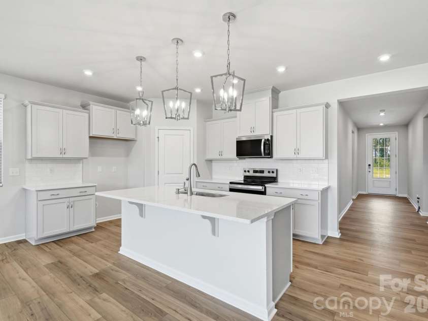 2707 Westmont Drive, Gastonia, NC 28052.  MLS# CAR4330306, YatesRealty ID 1553. 