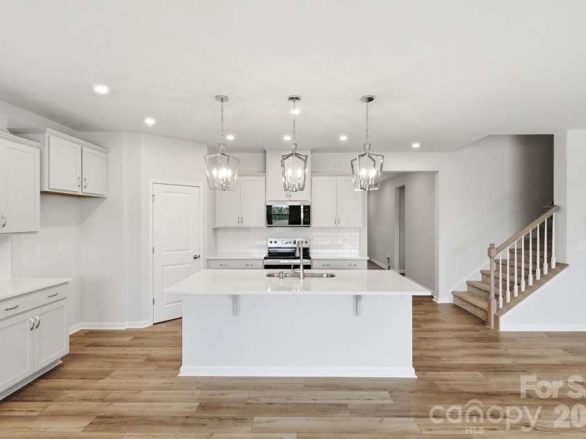 2707 Westmont Drive, Gastonia, NC 28052.  MLS# CAR4330306, YatesRealty ID 1553. 