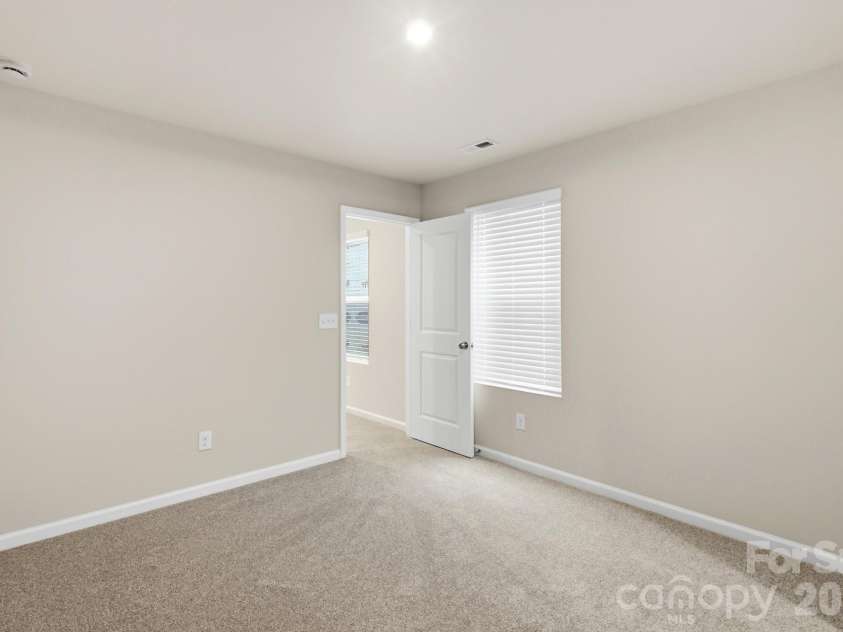 2707 Westmont Drive, Gastonia, NC 28052.  MLS# CAR4330306, YatesRealty ID 1553. 