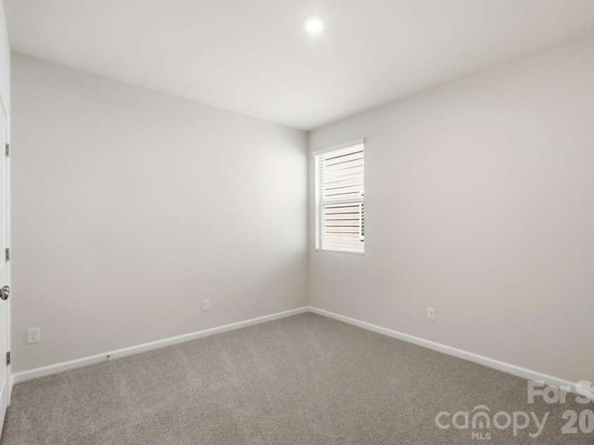 2707 Westmont Drive, Gastonia, NC 28052.  MLS# CAR4330306, YatesRealty ID 1553. 