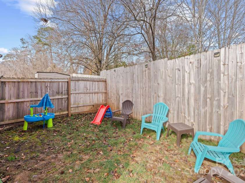 366 State Street, Asheville, NC 28806.  MLS# CAR4205001, YatesRealty ID 15530. 