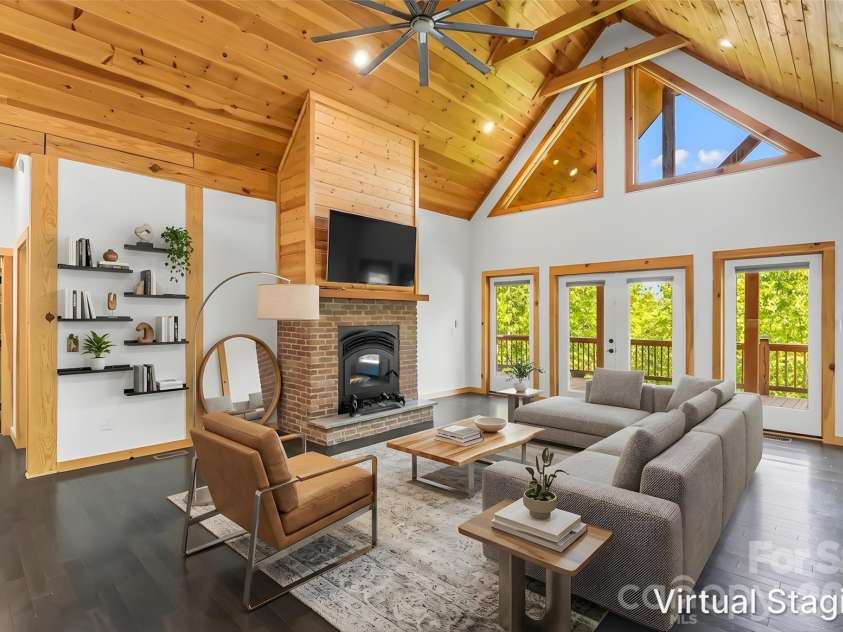 265 Grandview Peaks Drive, Nebo, NC 28761.  MLS# CAR4374479, YatesRealty ID 15533. 