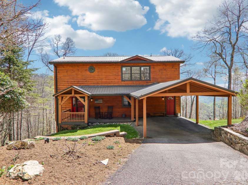 186 Cottage Lane, Mars Hill, NC 28754.  MLS# CAR4374567, YatesRealty ID 15534. 