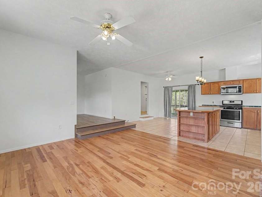 71 Bullfrog Cove Road, Sylva, NC 28779.  MLS# CAR4373788, YatesRealty ID 15535. 