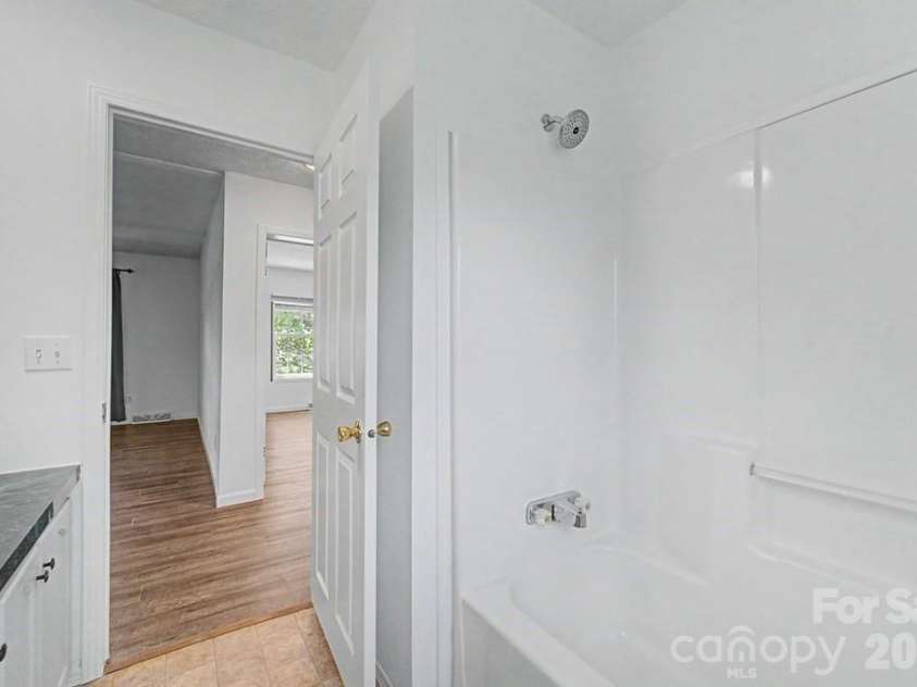 71 Bullfrog Cove Road, Sylva, NC 28779.  MLS# CAR4373788, YatesRealty ID 15535. 