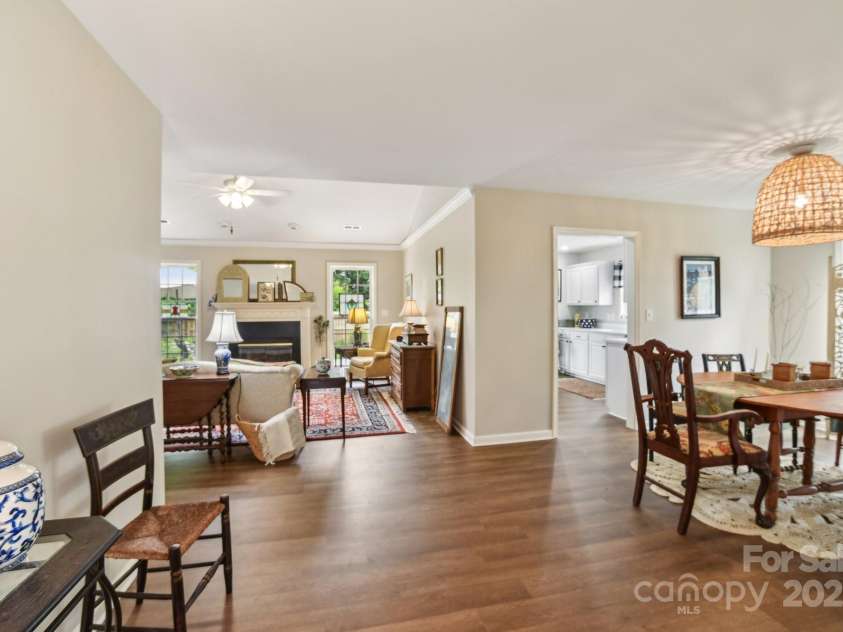 36 Planters Creek Road, Fletcher, NC 28732.  MLS# CAR4257762, YatesRealty ID 15540. Bright and open living areas
