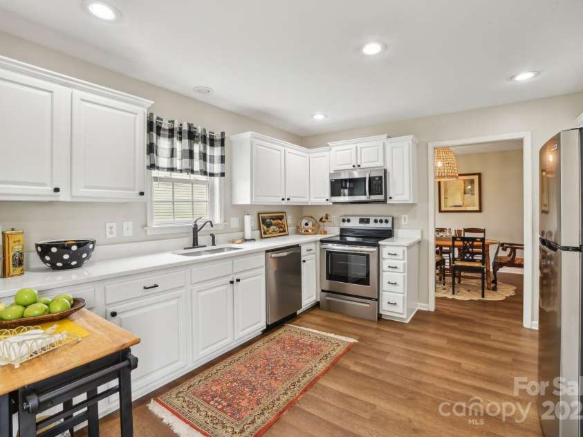 36 Planters Creek Road, Fletcher, NC 28732.  MLS# CAR4257762, YatesRealty ID 15540. Tons of cabinet space and stainless steel appliances