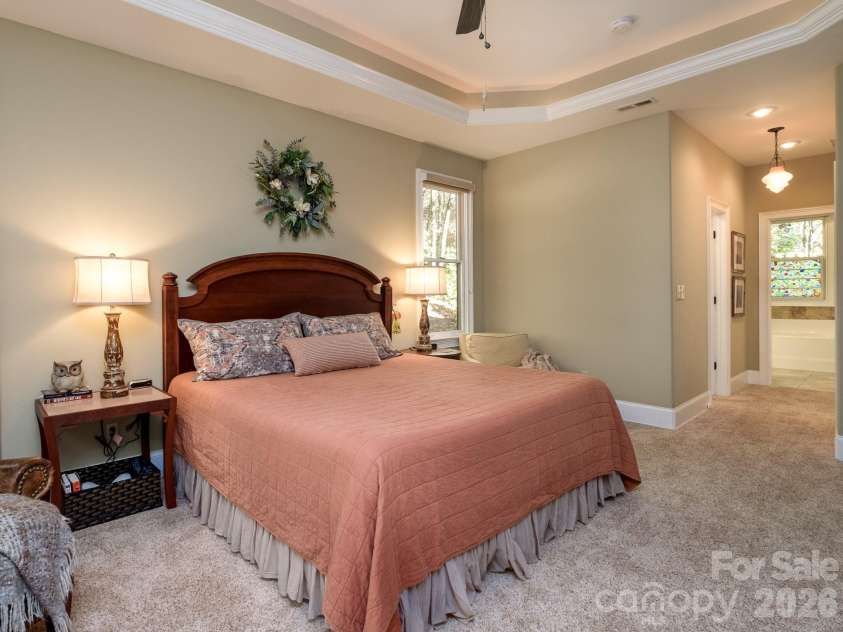 674 Soquili Drive, Brevard, NC 28712.  MLS# CAR4352829, YatesRealty ID 15540. 