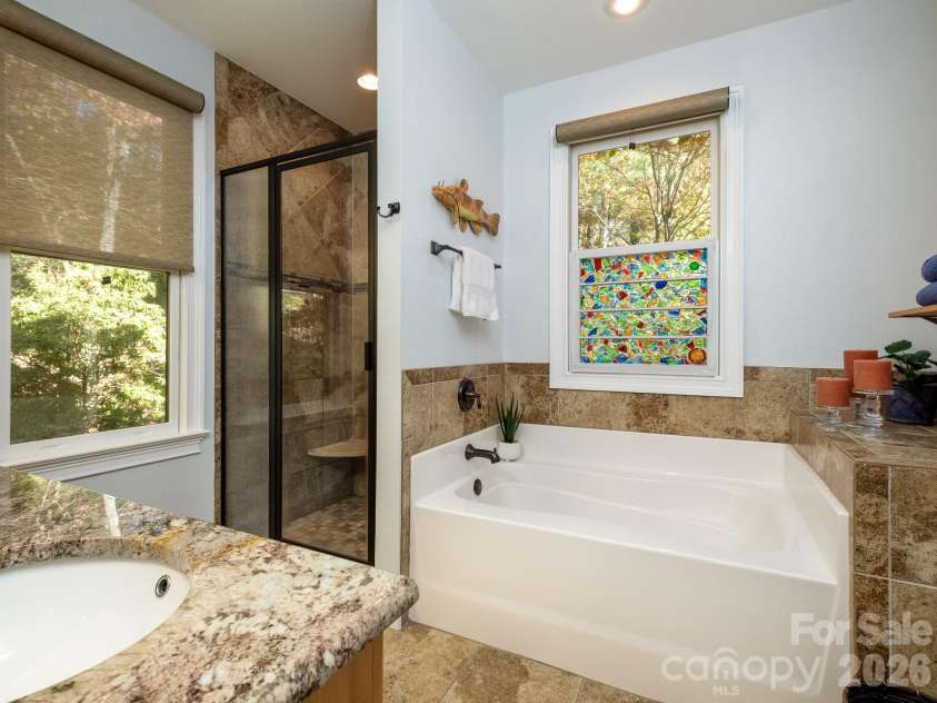674 Soquili Drive, Brevard, NC 28712.  MLS# CAR4352829, YatesRealty ID 15540. 