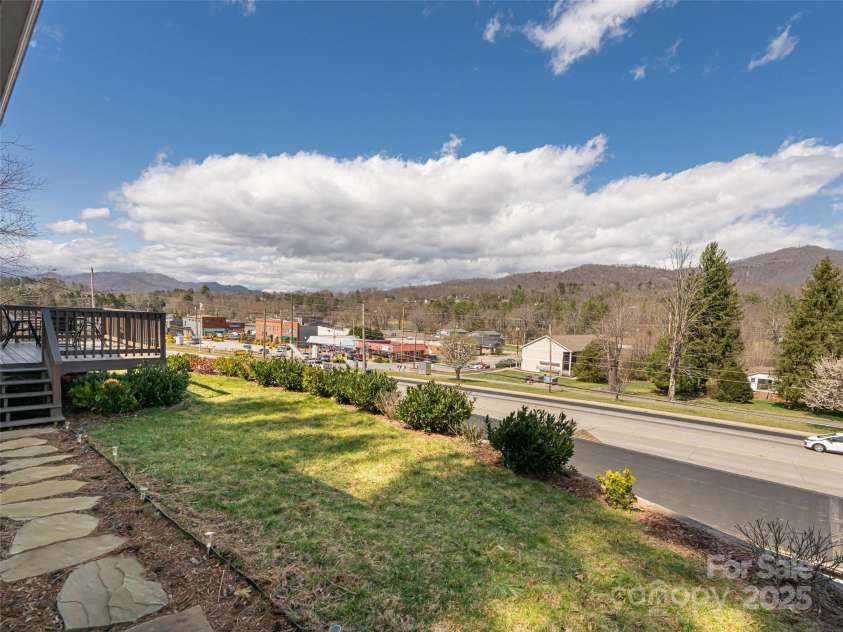 18 Brookside Street, Clyde, NC 28721.  MLS# CAR4238763, YatesRealty ID 15541. 