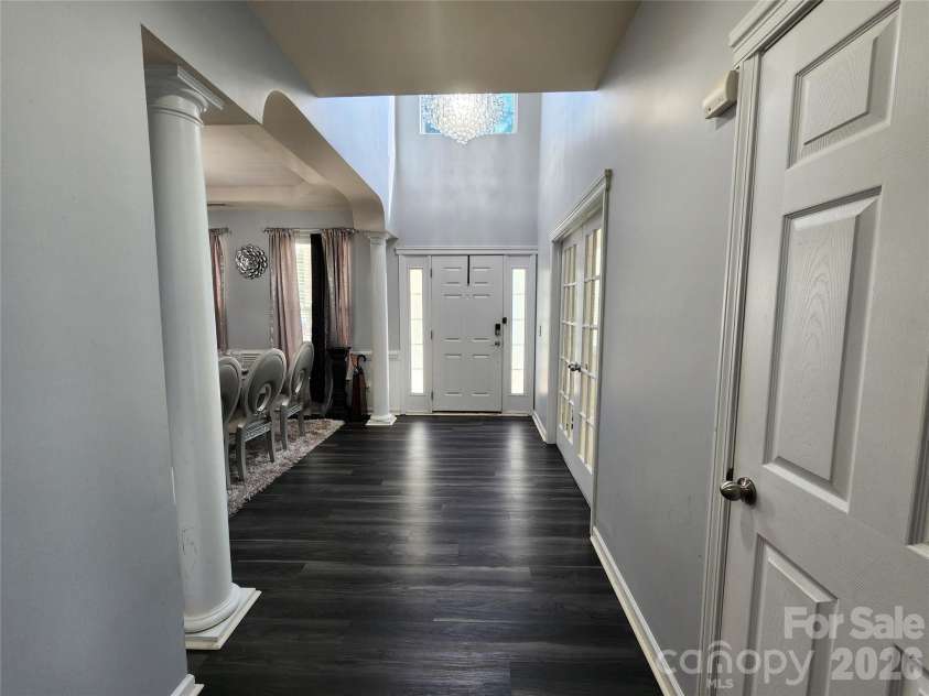 9022 Goldfields Drive, Charlotte, NC 28227.  MLS# CAR4374322, YatesRealty ID 15542. 