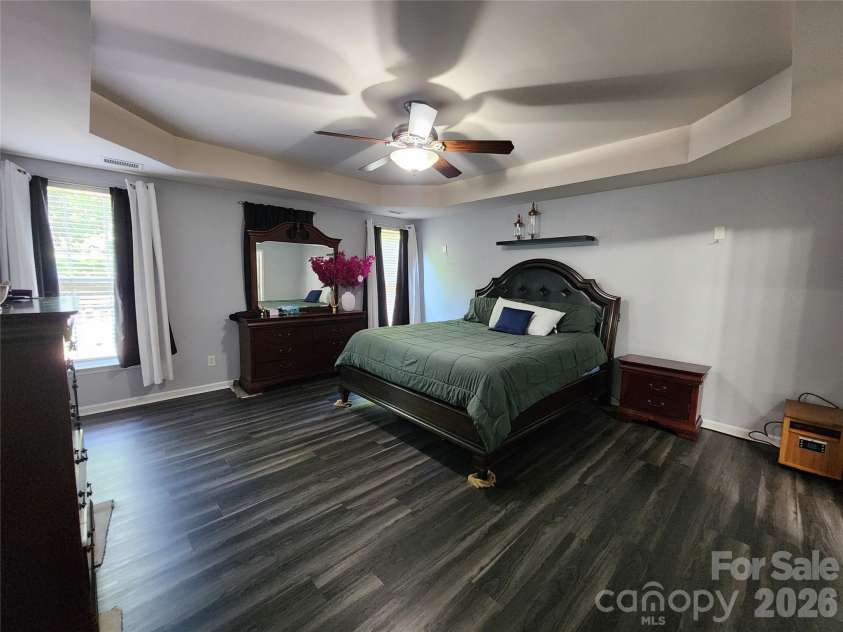 9022 Goldfields Drive, Charlotte, NC 28227.  MLS# CAR4374322, YatesRealty ID 15542. 