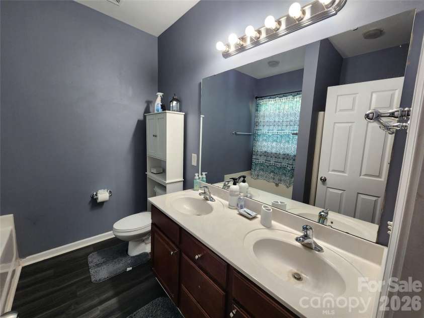 9022 Goldfields Drive, Charlotte, NC 28227.  MLS# CAR4374322, YatesRealty ID 15542. 