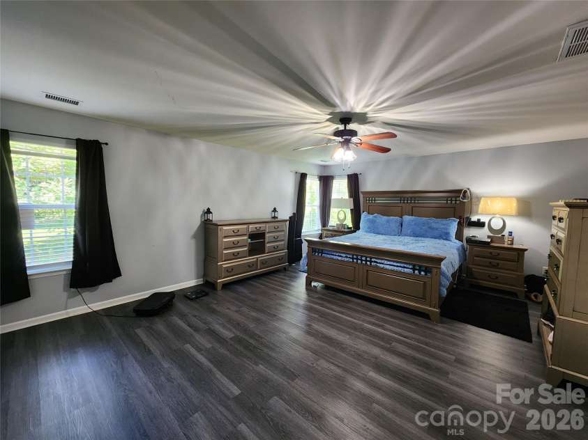 9022 Goldfields Drive, Charlotte, NC 28227.  MLS# CAR4374322, YatesRealty ID 15542. 