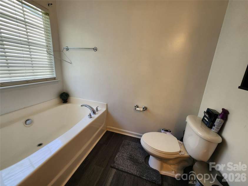 9022 Goldfields Drive, Charlotte, NC 28227.  MLS# CAR4374322, YatesRealty ID 15542. 