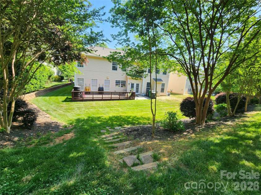 9022 Goldfields Drive, Charlotte, NC 28227.  MLS# CAR4374322, YatesRealty ID 15542. 