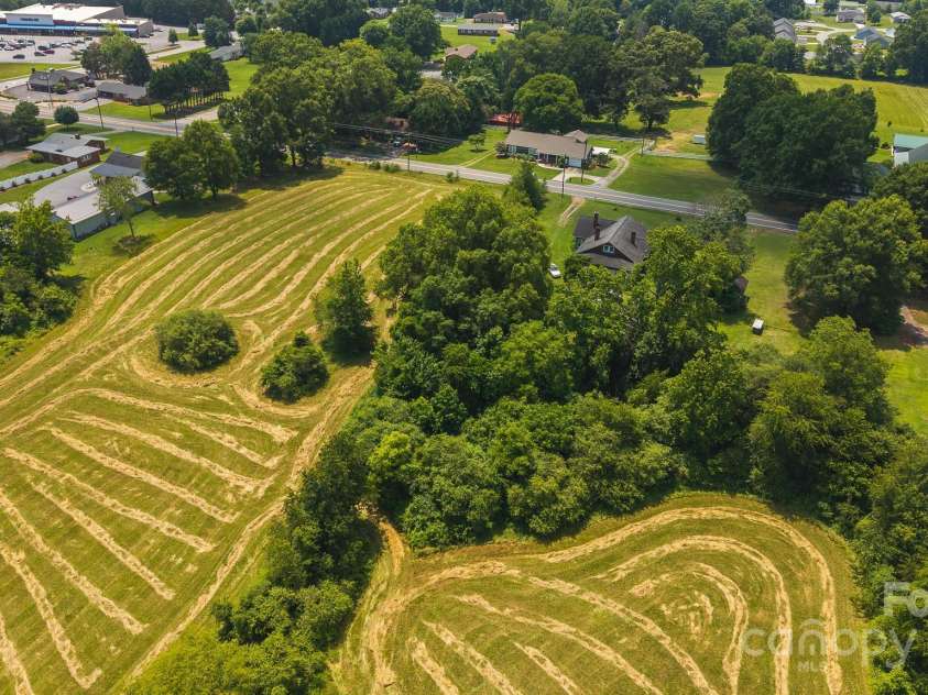 1040 NC 90 Highway, Taylorsville, NC 20681.  MLS# CAR4254139, YatesRealty ID 15543. 