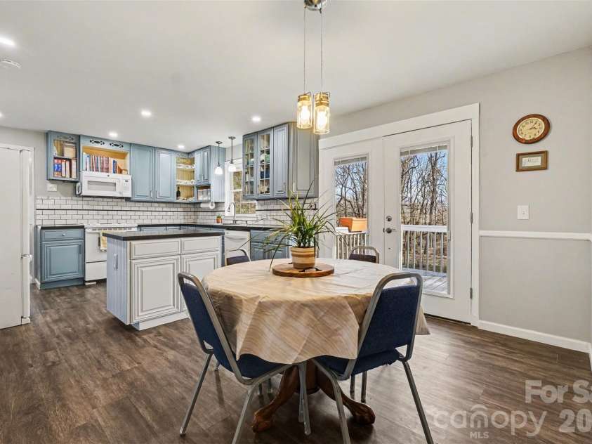 526 Wilson Drive, Lawndale, NC 28090.  MLS# CAR4345839, YatesRealty ID 15543. 