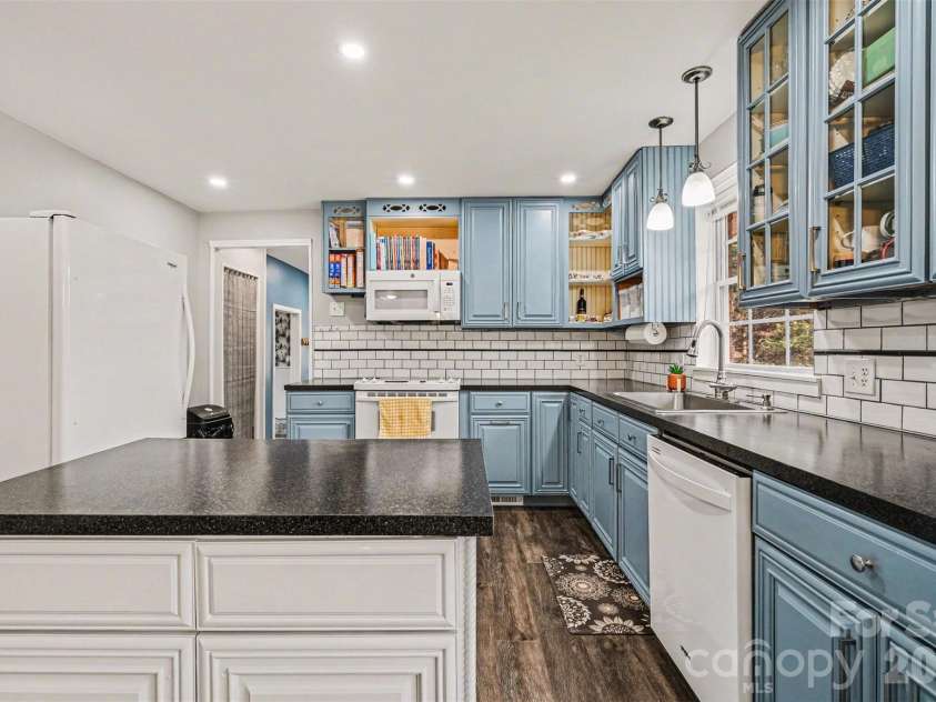 526 Wilson Drive, Lawndale, NC 28090.  MLS# CAR4345839, YatesRealty ID 15543. 