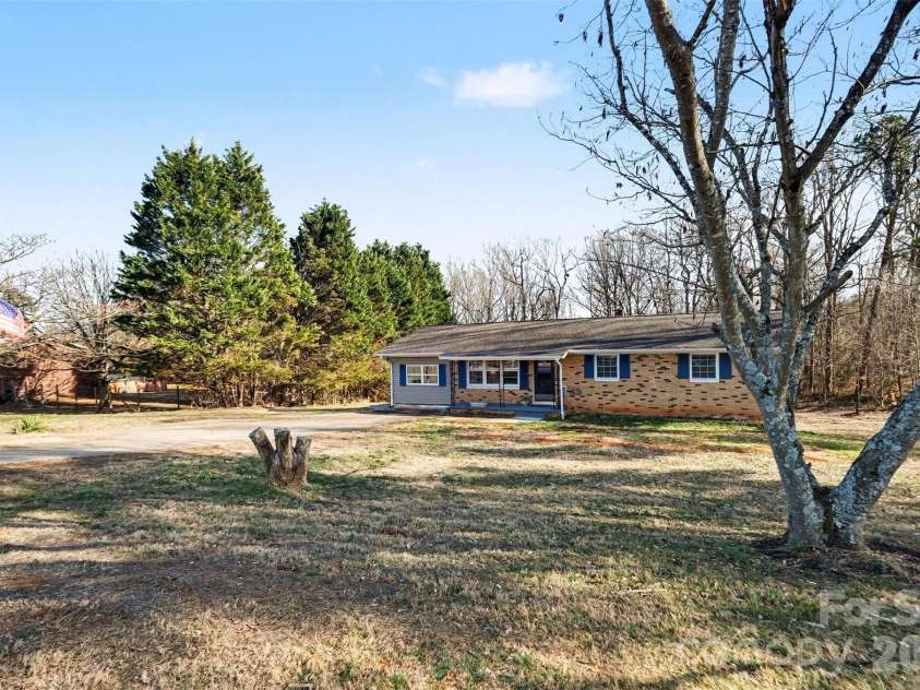 526 Wilson Drive, Lawndale, NC 28090.  MLS# CAR4345839, YatesRealty ID 15543. 