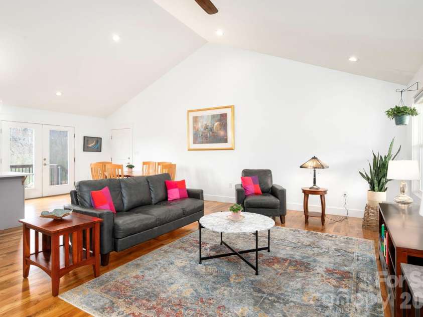 311 Hookers Gap Road, Candler, NC 28715.  MLS# CAR4358991, YatesRealty ID 15544. Vaulted Ceiling Creates An Open and Airy Feel