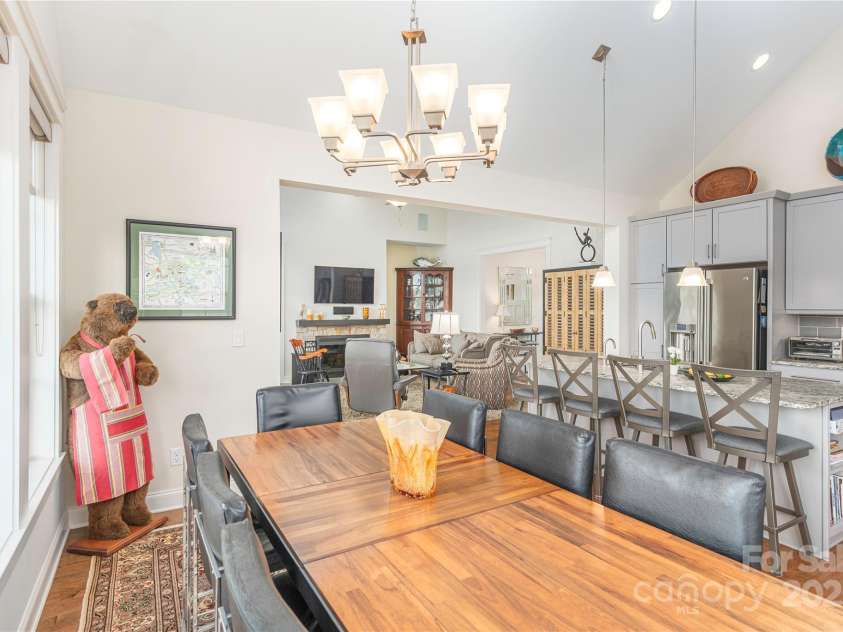 5 Buckhorn Gap Road, Biltmore Lake, NC 28715.  MLS# CAR4261479, YatesRealty ID 15544. 